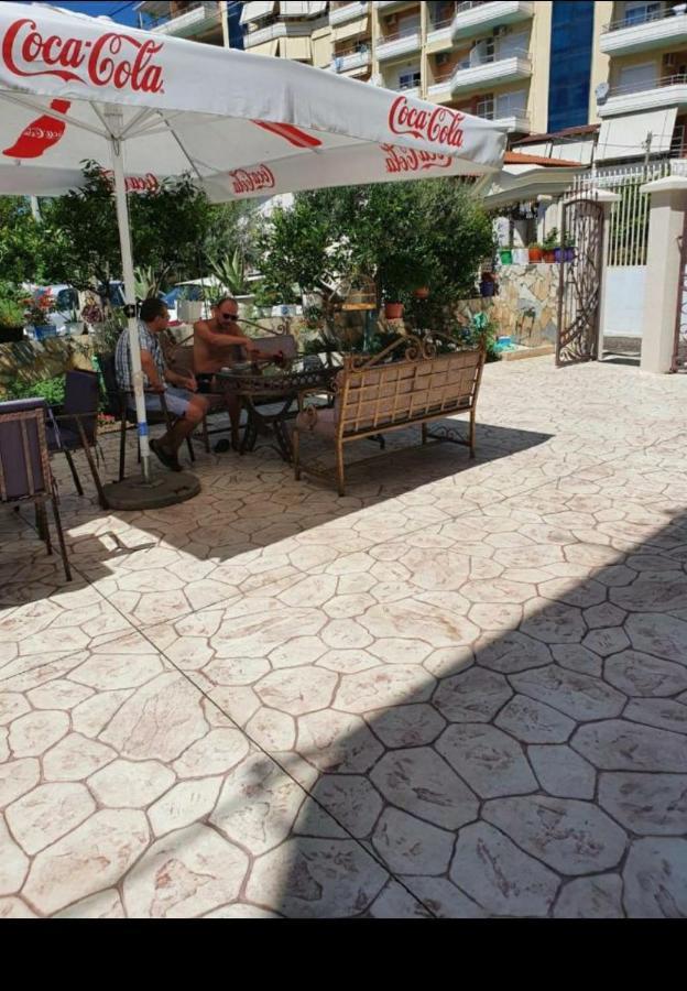 Hotel Noel Vlorë Exteriör bild