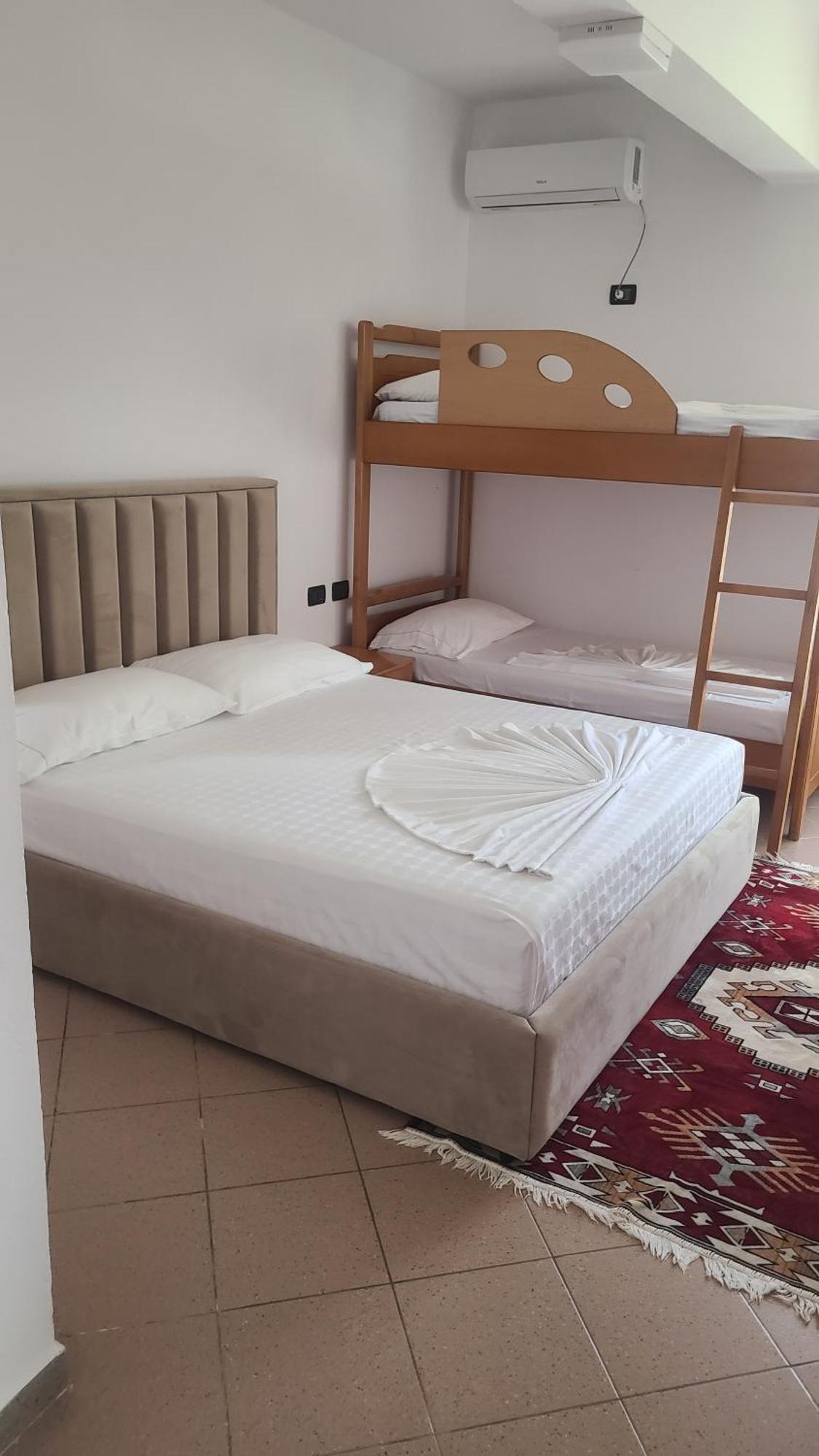 Hotel Noel Vlorë Rum bild